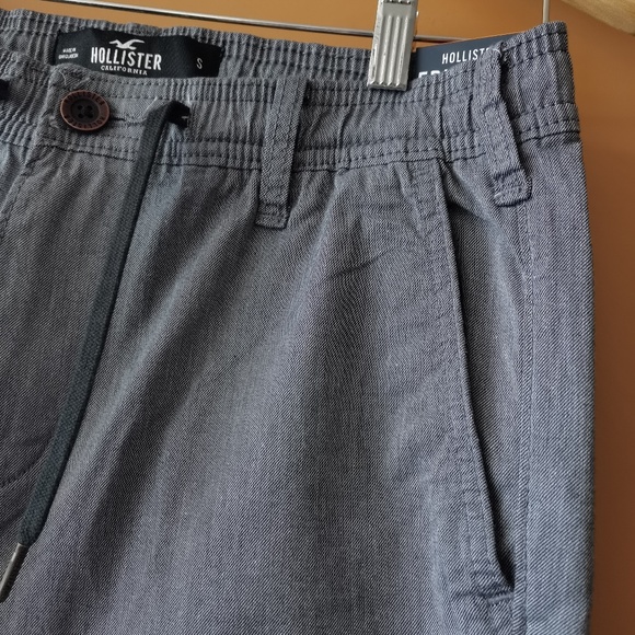 HOLLISTER Epic Flex Crop Taper Pants  - NWT (S) - Picture 3 of 12